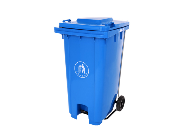K240L户外塑料垃圾桶(中间脚踏)
